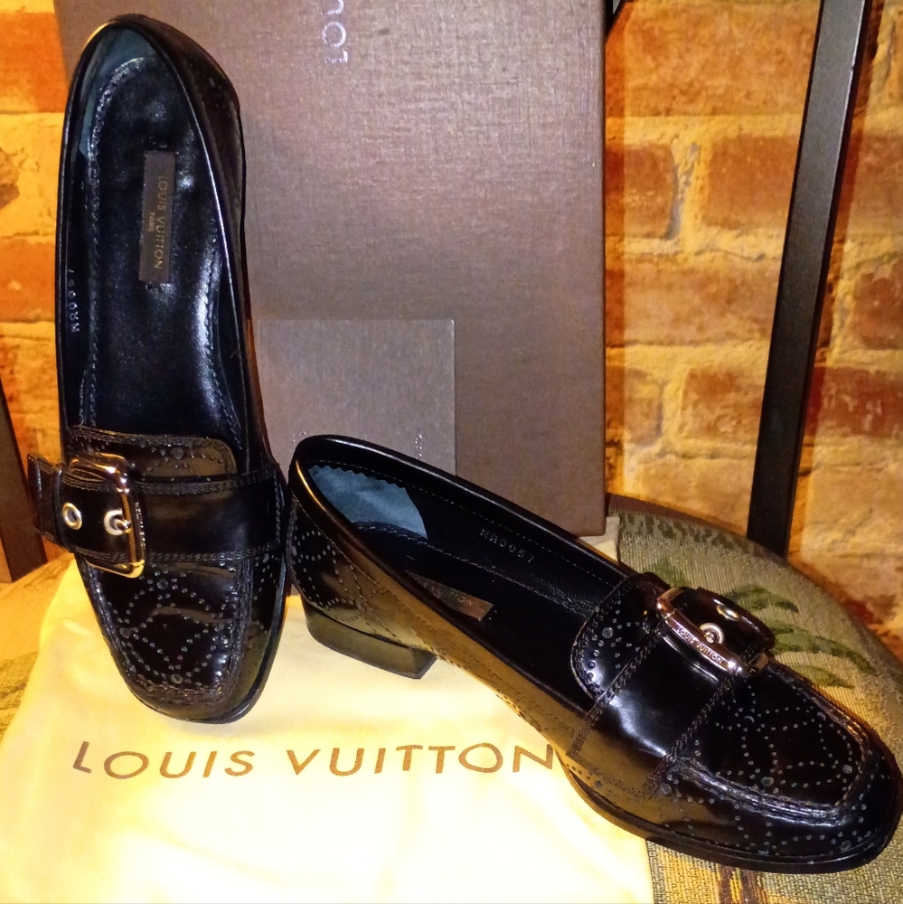 EUC Louis Vuitton Black Leather Silver Buckle Perforated Flower Accent Flats
